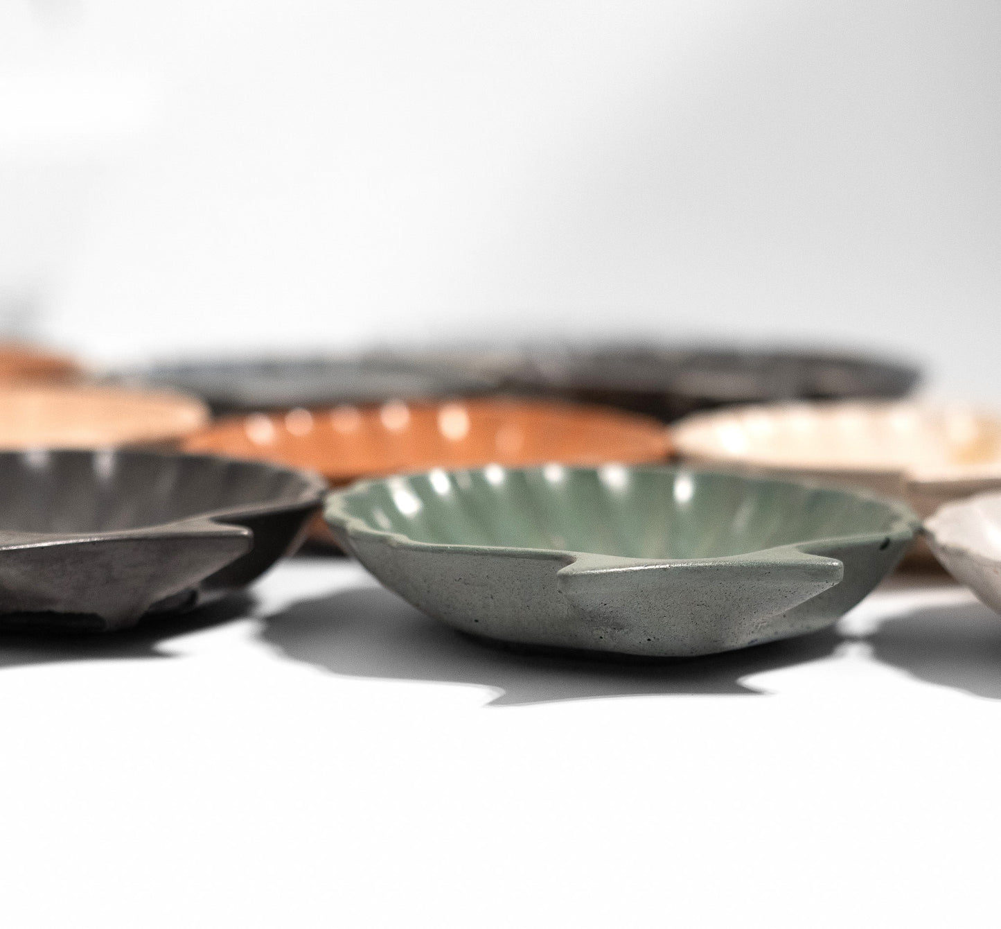 Light Terracotta Seashell Dish